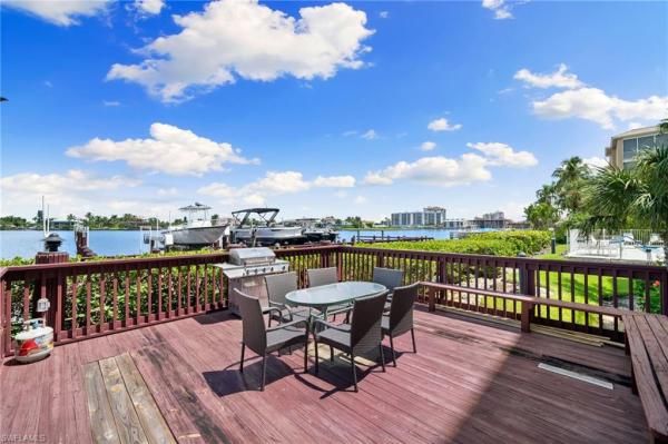 La Scala At Vanderbilt Beach, 9700 Gulf Shore Dr #202, Naples, Florida 34108, image 2