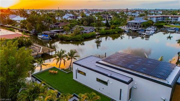 Oyster Bay, 1100 Sandpiper St, Naples, Florida 34102, image 2