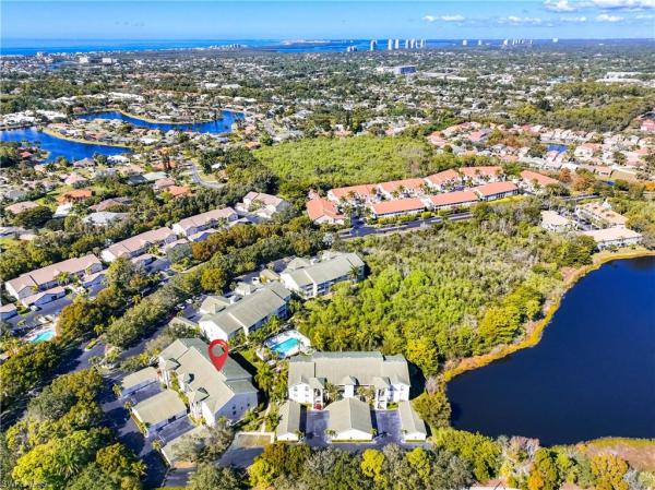 Bermuda Lago At Woods Edge, 28871 Bermuda Lago Ct #304, Bonita Springs, Florida 34134, image 3
