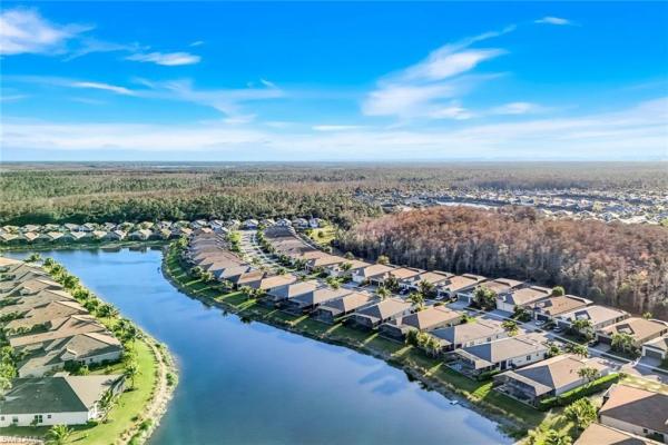 Valencia Bonita, 28560 Twain Dr, Bonita Springs, Florida 34135, image 2