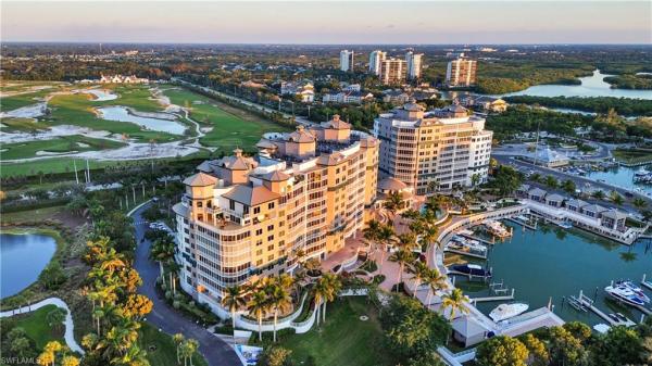 Aqua At Pelican Isle, 13675 Vanderbilt Dr #605, Naples, Florida 34110, image 2