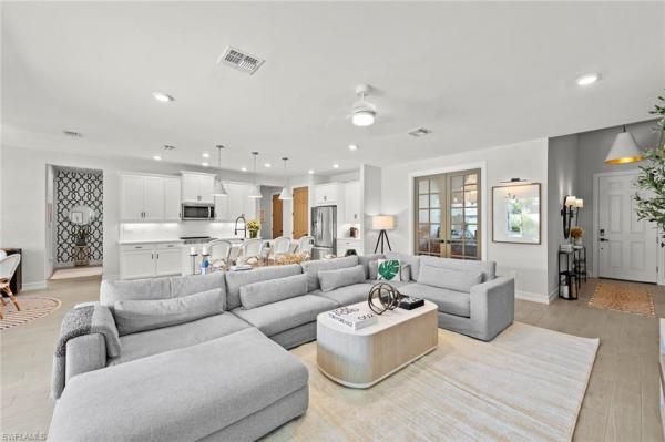 Bonita Springs Golf & Country Club, 10581 Woodchuck Ln, Bonita Springs, Florida 34135, image 1