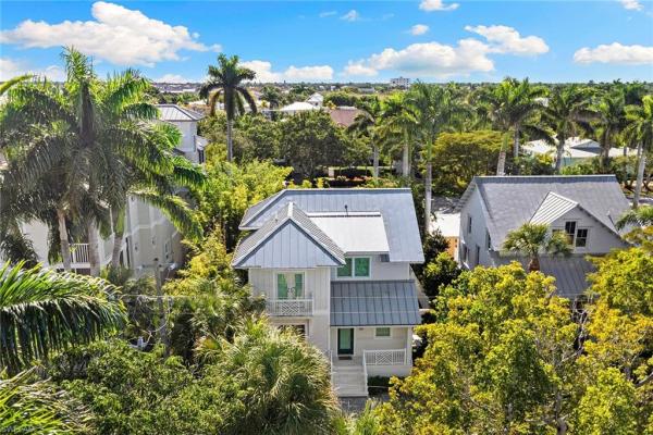 Olde Naples, 810 S 9th St ST, Naples, Florida 34102, image 1