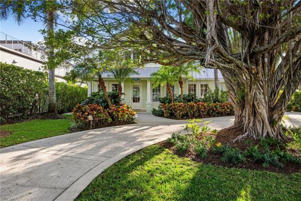 Olde Naples, 572 N 7th Ave, Naples, Florida 34102, image 1