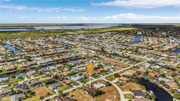 Cape Coral, 3327 26th Ave, Cape Coral, Florida 33914, image 1