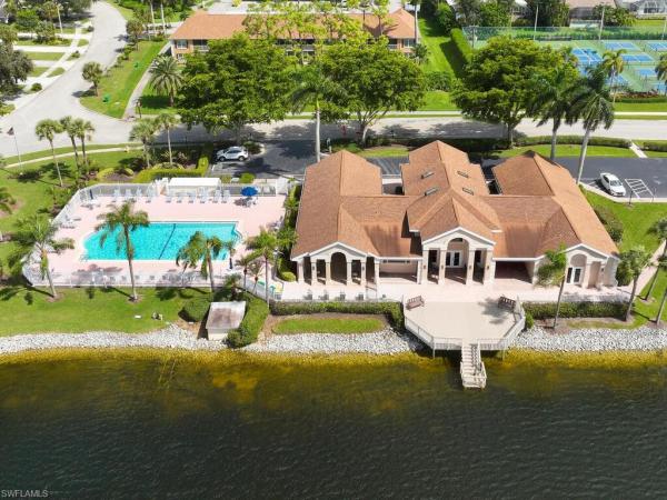 Crown Pointe East, 2126 Crown Pt, Naples, Florida 34112, image 1