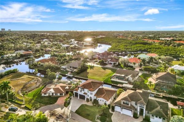 Gull Haven, 27194 Harbor Dr, Bonita Springs, Florida 34135, image 3