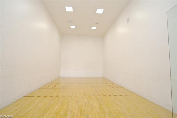 7960 Preserve Cir, Naples, Florida 34119, image 1