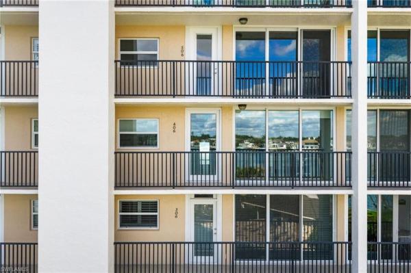 Venetian Cove Club At Park Shore, 3500 N Gulf Shore Blvd #406, Naples, Florida 34103, image 2