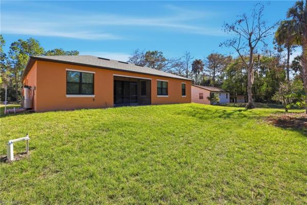 Naples Farm Sites, 2167 Della Dr, Naples, Florida 34117, image 2