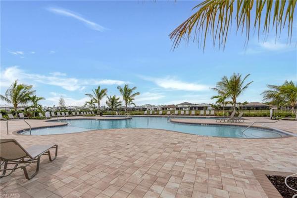 Verdana Village, 18664 Ives Dr, Estero, Florida 33928, image 3