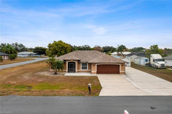 401 E Candlewick Cir, Lehigh Acres, Florida 33936, image 1