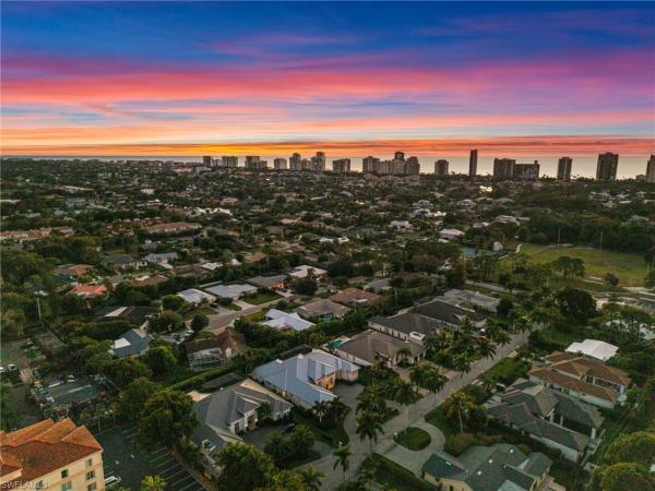 Park Place At Park Shore, 784 Anderson Dr, Naples, Florida 34103, image 1