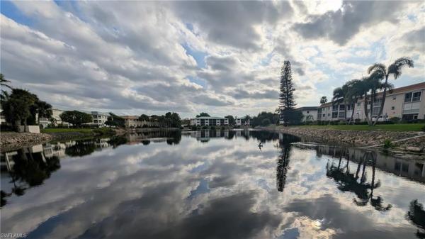 Riviera Club At The Moorings, 3150 Binnacle Dr #210, Naples, Florida 34103, image 2