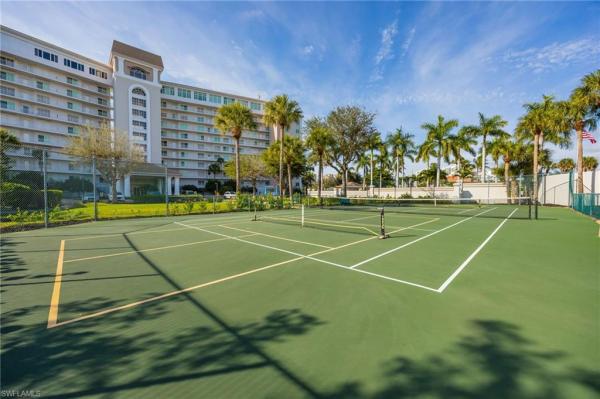 Marina Bay Club Of Naples, 13105 Vanderbilt Dr #306, Naples, Florida 34110, image 2