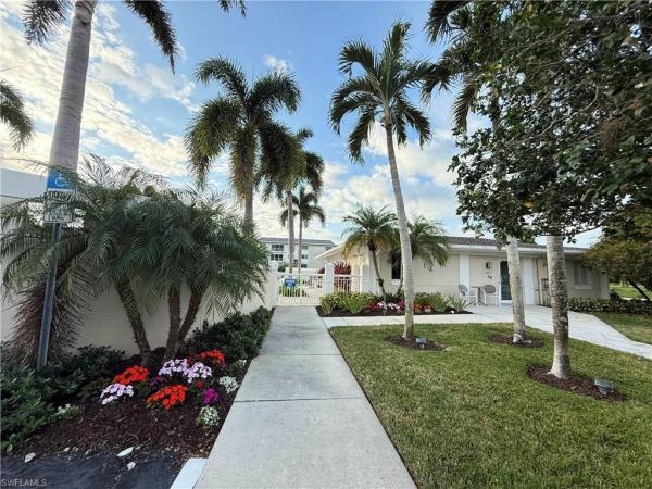 408 S Broad Ave #H408, Naples, Florida 34102, image 1
