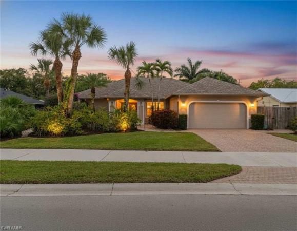 River Reach, 2440 River Reach Dr, Naples, Florida 34104, image 2