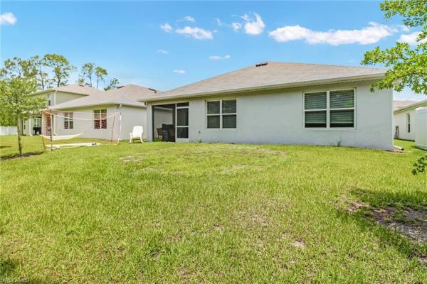 Hadley Place, 742 Hadley Pl W, Naples, Florida 34104, image 1