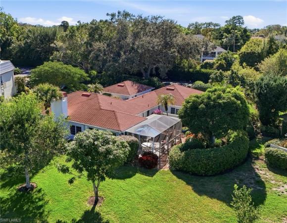 Naples Bath & Tennis Club, 300 Bald Eagle Dr, Naples, Florida 34105, image 2