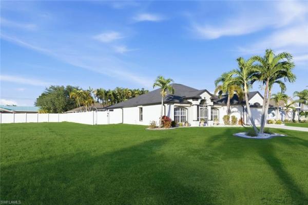 Cape Coral, 609 SE 16th Ter, Cape Coral, Florida 33990, image 1