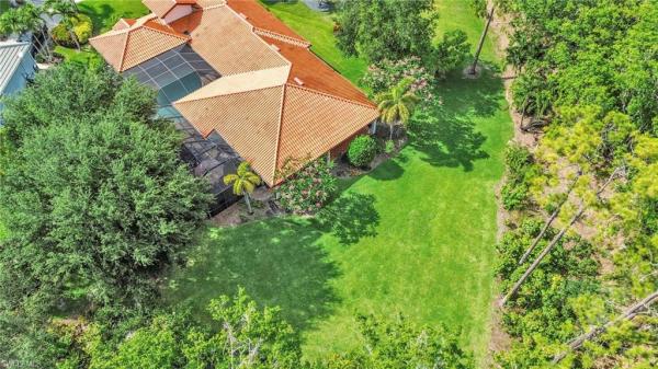 Wilshire Lakes, 4000 Stonesthrow Ct, Naples, Florida 34109, image 2