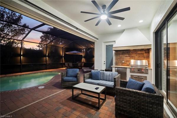 28520 Longford Ct, Bonita Springs, Florida 34135, image 1