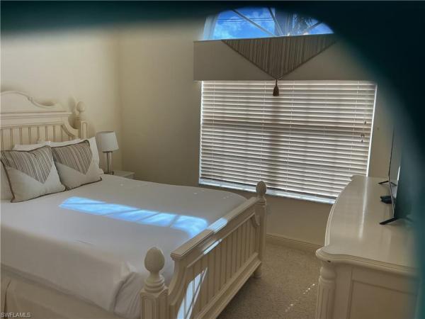 Cape Coral, 2605 W Beach Pkwy, Cape Coral, Florida 33914, image 2