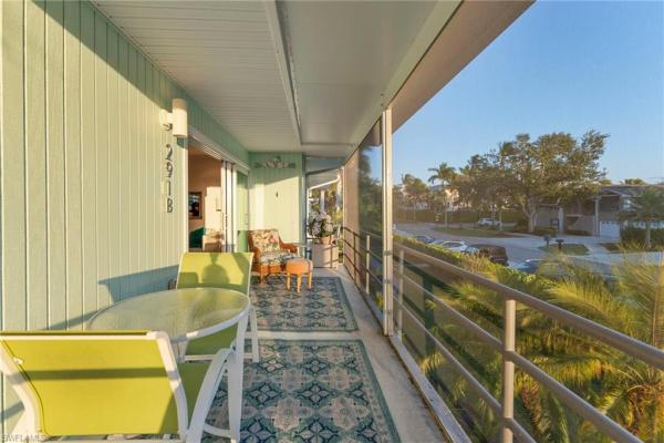 Garden Court At Olde Naples, 291 S 8th Ave #291B, Naples, Florida 34102, image 2