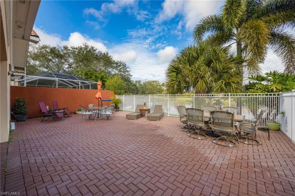 Island Walk, 5405 Freeport Ln, Naples, Florida 34119, image 2