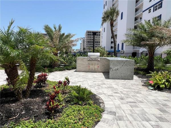 Island Reef Club, 7000 Estero Blvd #403, Fort Myers Beach, Florida 33931, image 2