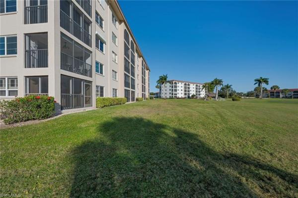 High Point Country Club, 57 W High Point Cir #405, Naples, Florida 34103, image 1