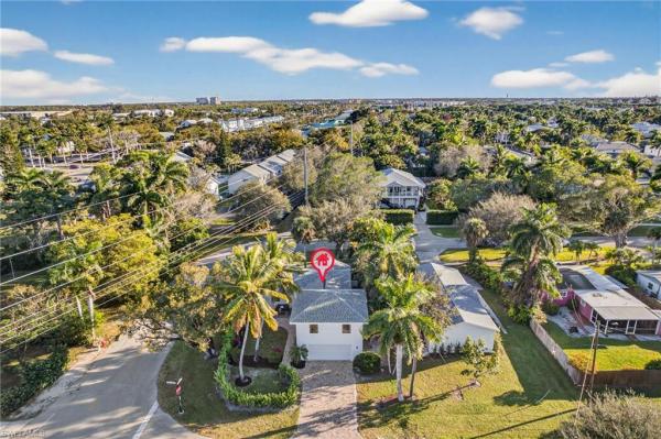 Lake Park, 1275 8th Ave N, Naples, Florida 34102, image 1