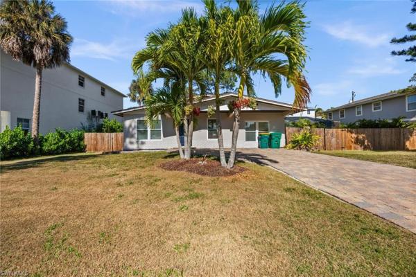 Gulf Harbor, 723 Park Ave, Naples, Florida 34110, image 1