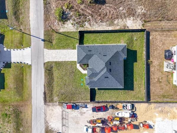 2407 N Carvell Ave, Lehigh Acres, Florida 33971, image 1