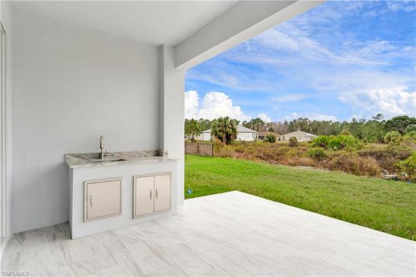 Lehigh Acres, 652 Kraft St, Lehigh Acres, Florida 33974, image 3