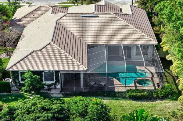 The Moorings, 3002 Crayton Rd, Naples, Florida 34103, image 2