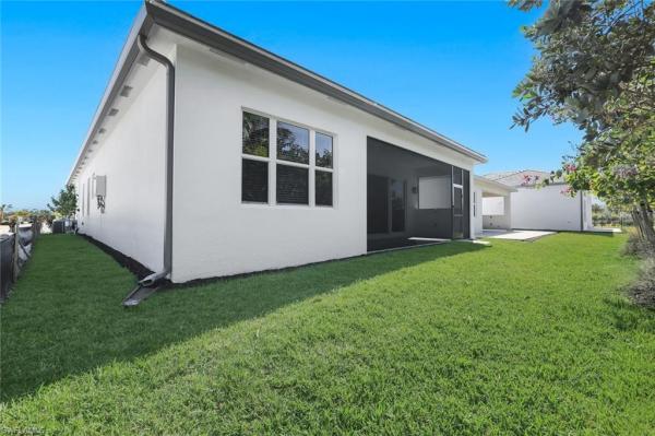 2687 Ridgecrest Pl, Naples, Florida 34112, image 1