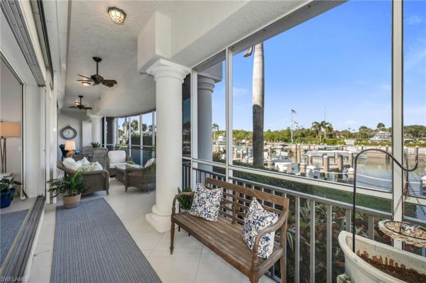 1717 S Gulfstar Dr DR #202, Naples, Florida 34112, image 1