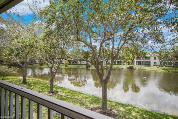 Diamond Lake, 700 Diamond Cir CIR #706, Naples, Florida 34110, image 2