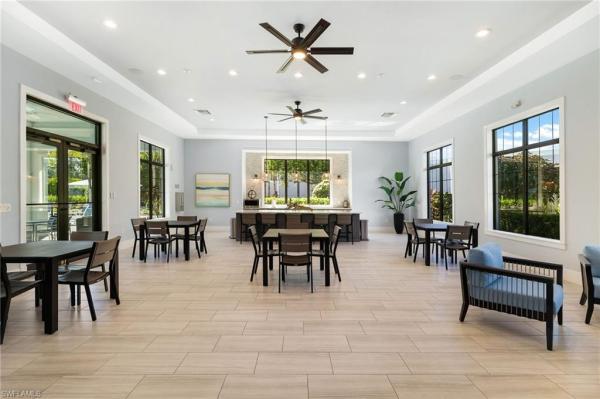 2614 Seychelles Cir, Naples, Florida 34112, image 1