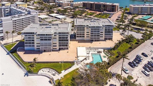 Regency Towers, 3401 N Gulf Shore Blvd #502, Naples, Florida 34103, image 2