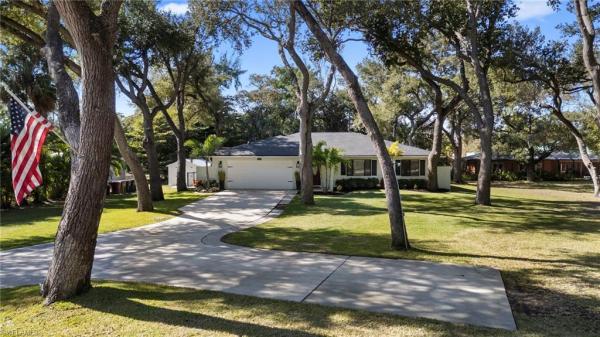 Fort Myers No HOA, 4630 Mcgregor Blvd, Fort Myers, Florida 33901, image 1