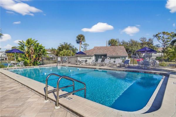 Newport Glen, 17454 Blueberry Hill Dr #B, Fort Myers, Florida 33908, image 2