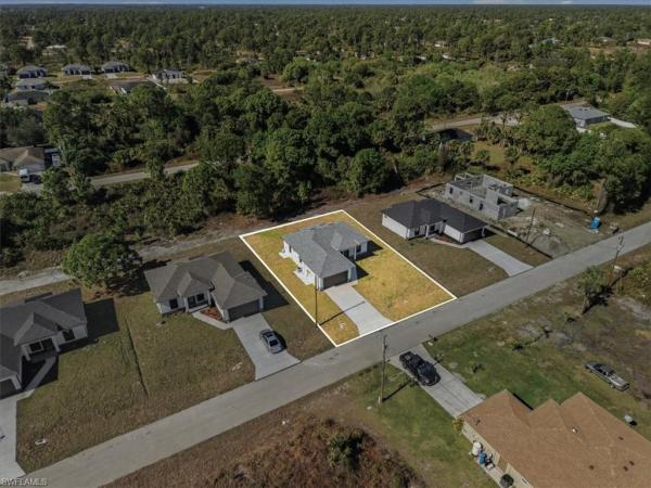 Lehigh Acres, 762 S Bianca Ave, Lehigh Acres, Florida 33974, image 2