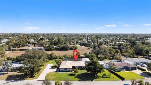 Tanglewood, 5091 Westminster Dr, Fort Myers, Florida 33919, image 3