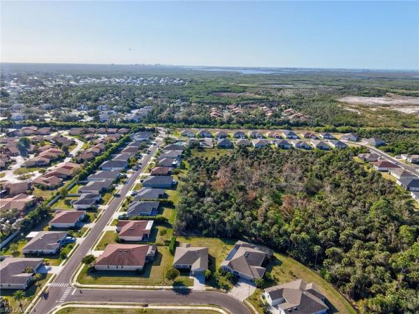 Coves Of Estero Bay, 6412 Estero Bay Dr, Fort Myers, Florida 33908, image 2