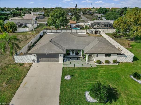 Cape Coral Residential, 713 43rd St, Cape Coral, Florida 33904, image 1