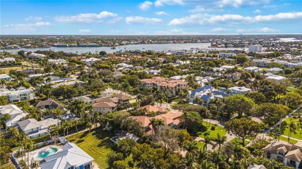 Terraces Of Olde Naples, 611 S 10th Ave #B2, Naples, Florida 34102, image 1