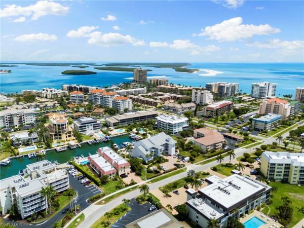 919 Huron Ct #B201, Naples, Florida 34145, image 2