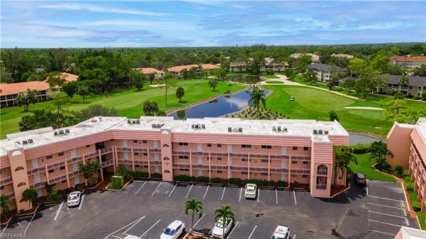 Turtle Lake Golf Colony, 190 Turtle Lake Ct #311, Naples, Florida 34105, image 3